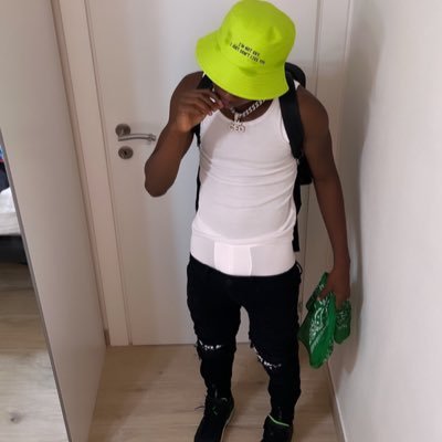 Devjunior10's profile picture. Never Broke Again