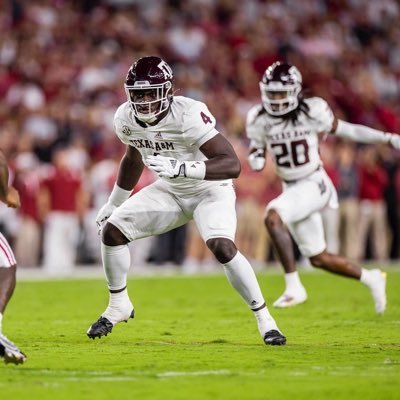 #THEMENACE DE @aggiefootball Instagram jumpboy.marr NIL Inquiries: info@1922apparel.com