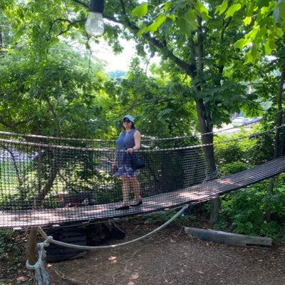 tickoosum's profile picture. 