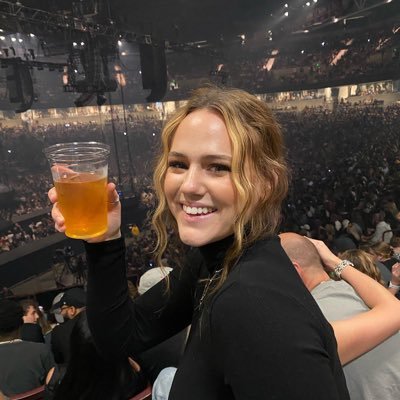 megandalton's profile picture. 