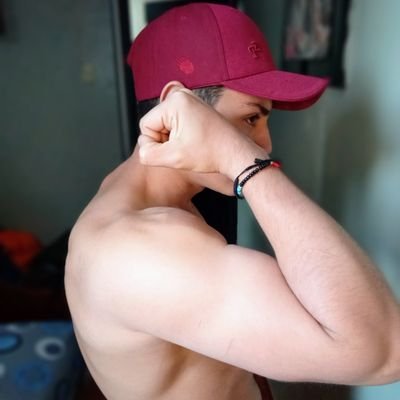 Alejo191919's profile picture. Venezolano🇻🇪Single🔥Hetero💯Vergon🍌Masajista♦️Amante del porno👇🏻