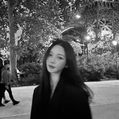 ___YyYyYyYyY__'s profile picture. 