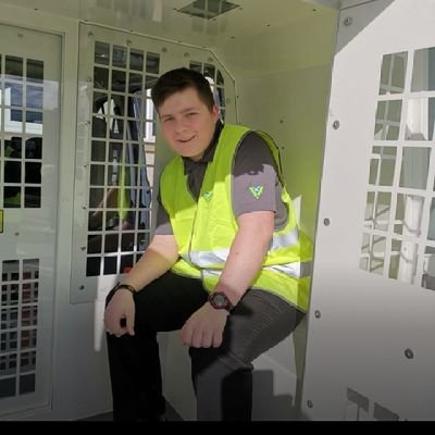 seafield16's profile picture. 