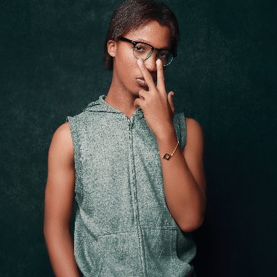 🎤 independent Artiste and Songwriter B.A music. IBINU Out on all Platforms🔗 For bookings contact: therapprofessor@gmail.com