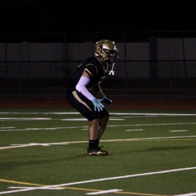 Juco DB/OLB @saltriverfb 6’1 200lbs 3.27 gpa HC- @SMJaguarsCoach