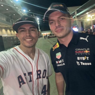efraain_'s profile picture. Texas A&M Former Student | Engineer