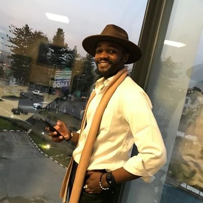 LucienAzmayawa's profile picture. Entrepreneur