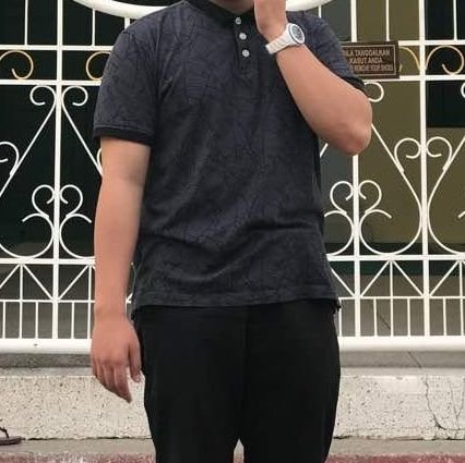 00581e68f722418's profile picture. 