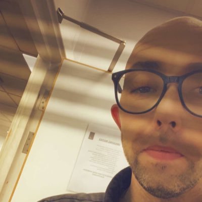 Robchilli85's profile picture.