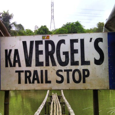 BikeCommuterPH's profile picture. Not Yellow.. Not Red... I'm Brown. #PinoyAko