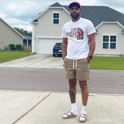 Busterxott's profile picture. Dedicated to helping others.