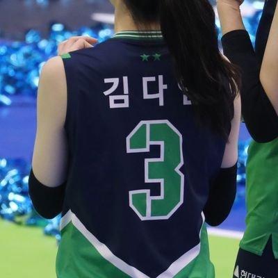 김다인이 누구냐면
21-22 브이리그 MVP 후보 (1표)
23-24 2라운드 MVP 후보 (1표) 그리고..4라운드 MVP (12표👑)