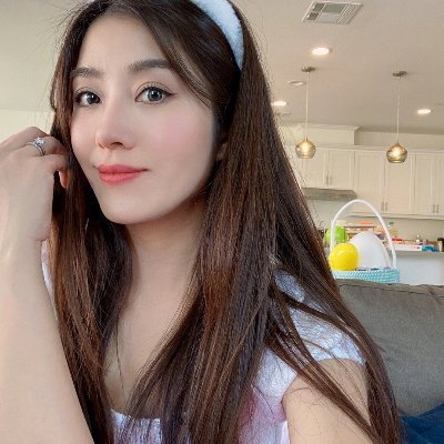 Loves to travel Food Freedom lover Financial freedom Passionate about cryptocurrency.#BTC.#ETH