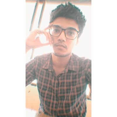 AashiQ_24 Profile Picture