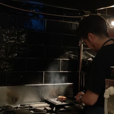 GoroWine's profile picture. 柏駅西口でワインバーを経営しております。https://t.co/MJ1qSt45Uy

燻製料理を中心に、アメリカ料理、イタリアン、フレンチなど、ワインに合う創作料理のお店です。
堅苦しくなく、サワーや、カクテル、ウィスキーなども取り揃えています。