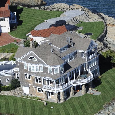 Residential and Commercial Roofing Experts!
Serving Boston, South Shore & Cape Cod for 40 years!