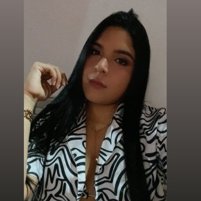 Profesional en comercio internacional. ESP en Gerencia de talento humano 🤝