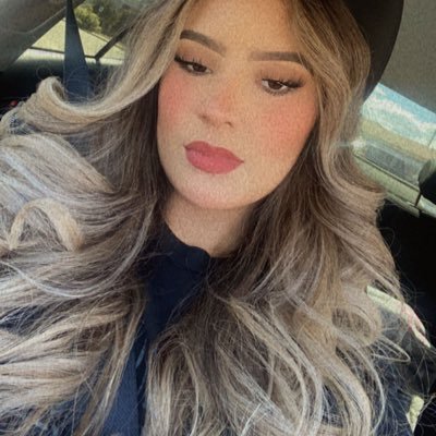 laï laïs mommy 🌸 go follow and help my little business grow 💕