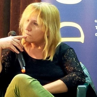 Escriptora i professora d'escriptura. I ara també, impulsora del festival @PremiadelMal, juntament amb en Rafael Vallbona.
#DisparacontralaDana