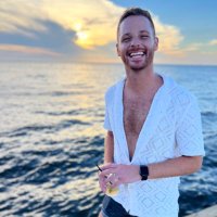 Michael (@mrdeminico) Twitter profile photo