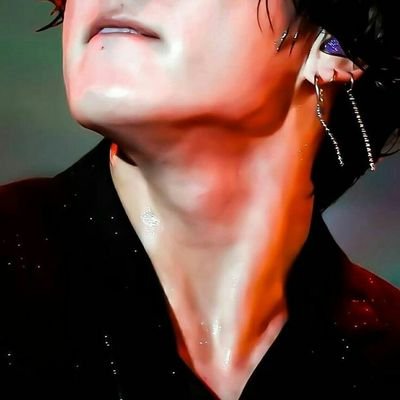 carnnevil's profile picture. ⸻𝗌𝗈𝗒 🖱+ ⌨   · ⠀|  Lord Vampiro.⠀⠀⠀⠀⠀≈ 하 '1000 Years old ʼ