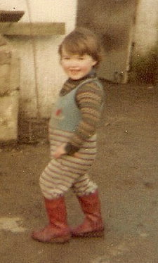 theminxeffect's profile picture. Well I was born in the wagon of a travelling show.My momma used dance for the money they'd throw.Papa would do whatever he could.Preach a little Gospel...