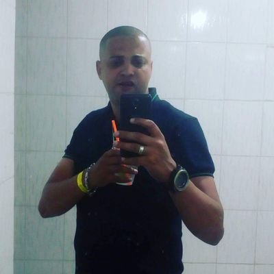 31_RLisboa's profile picture. Reativando....