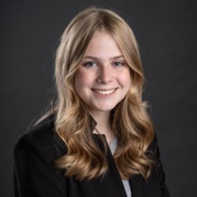 Gwen_Kuyt's profile picture. | @DDSB Student Trustee
| Opinions are my own, retweets ≠ endorsements 
| (she/her)
