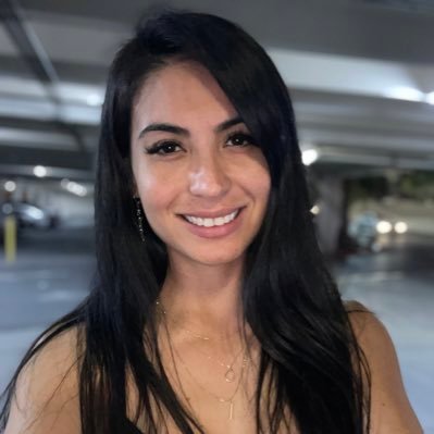 lilyanaibarra Profile Picture