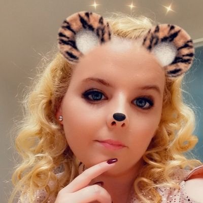 add me on Snapchat📸 tamaragleeson12. add me on Instagram 📲 tamaragleeson12. I love Zumba dancing 💃 My birthday is the 10/7/1997