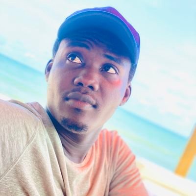God first // Development planner// Football Fan// Entrepreneur// Feel free......