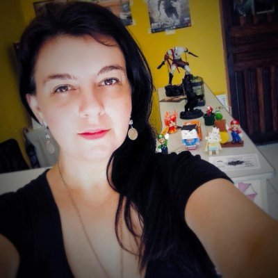 flaviarat's profile picture. I am an artist from Brazil. My art is traditional and the materials I use are: 210gr paper, colored pencils, copic, watercolor.
@studio_trama