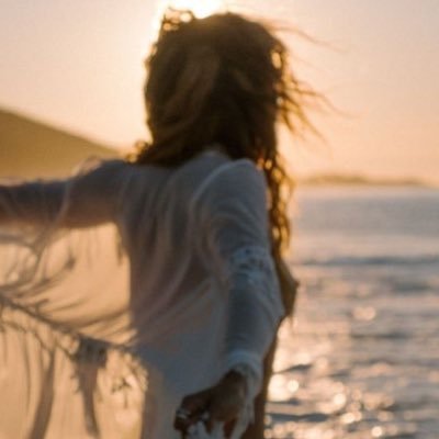 TownsendE's profile picture. Thing I love, expression 💜|🇦🇺🇺🇸| NO DM |