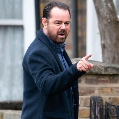 MickWHTID's profile picture. Linda is a sort. Janine will do for now. Lost count of the amount of kids I have. WEST HAM TIL I DIE