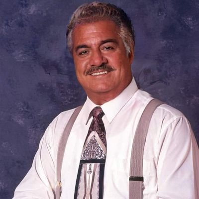 Zymirov's profile picture. Lisa mon idole // J'me lève chaque matin comme un jour de manif // Piemonte Calcio Enjoyer 🤍🖤 // 🚂🚂🚂