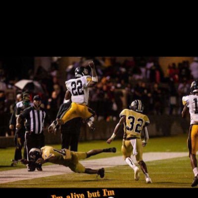 bjbaker_4's profile picture. C/O 22 RB #4 🏈//6’0 “DUECEDUECE“ contact me bjbaker4444@icloud.com , 1(334-497-9844)