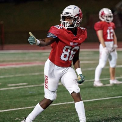 Cb/wr 5’10 172lbs Varsity football Milton high school class of 2023