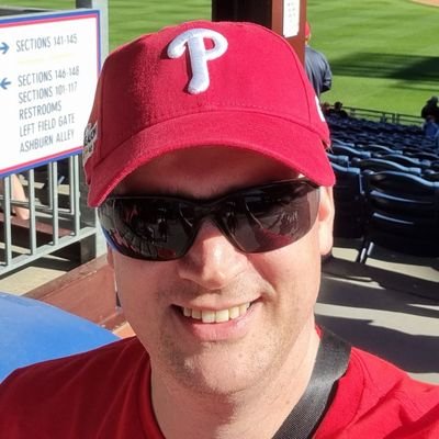 Passionate in #Communication and #Marketing. Member of #Mainz05, supporting Philly #Eagles and #Phillies.