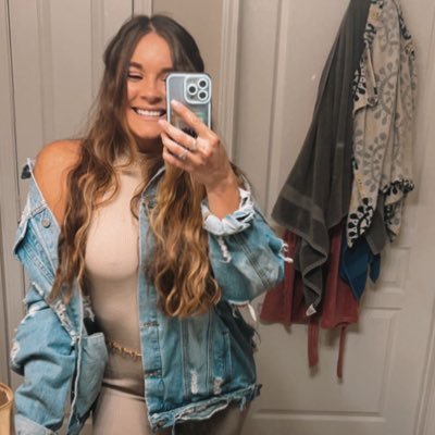 lauren_raeber's profile picture. it’s all about getting down with the get down