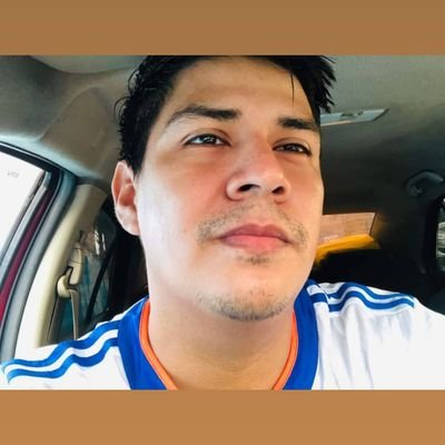 OliverB51315864's profile picture. 