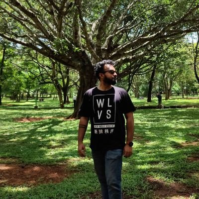 vinn_rave's profile picture. Designing and moving systems.

Design at CRED and beyond.