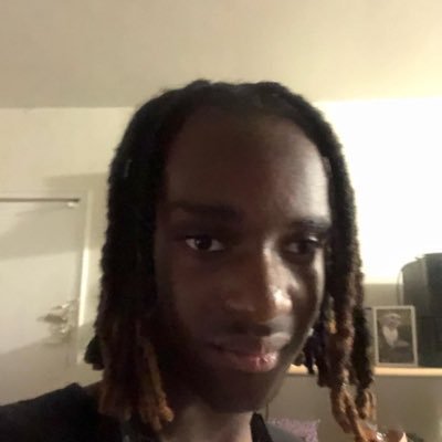 bluemoney275's profile picture. 