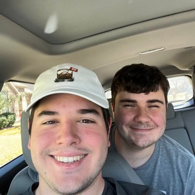 andrewdmoore1's profile picture. 🇺🇸