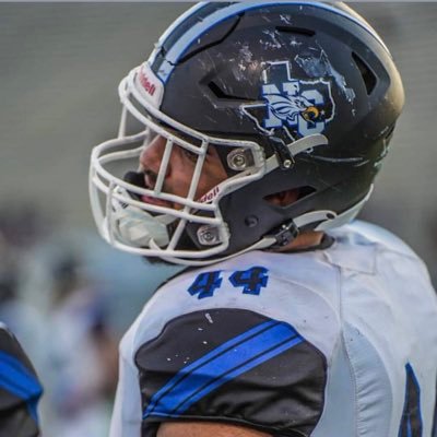 varsity ATH @NCHS🦅 2023📝5,11/230 DL 1st team all state https://t.co/LeUORGyVaA