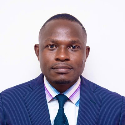 Moniteur-Secouriste Stagiaire Croix-Rouge Cameroun Porteur du Projet @tutra237 au Programme D'entrepreneuriat Jeune