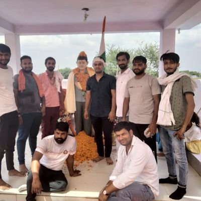 RampurVikash's profile picture. Jai mahakal 
आप सभी से अनुरोध है आप गौ सेवा एवं रक्षा करने का संकल्प लें ,
और गौ रक्षा की इस मुहिम मैं अधिक से अधिक युवा साथी 
गो रक्षा दल हरियाणा से जुड़े |