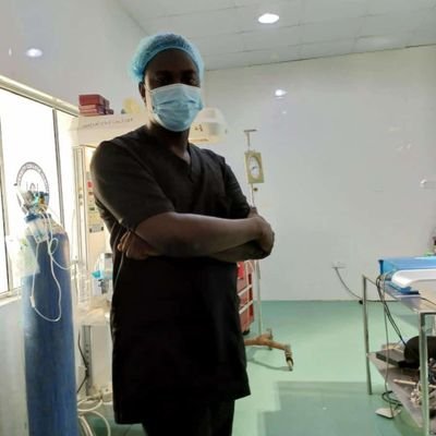 A gynaecologist by profession, easy going person. lovers of good music from naija. (WIZKIDFC) and (CHELSEAFC) for life💕💯🦅🦅🇳🇬