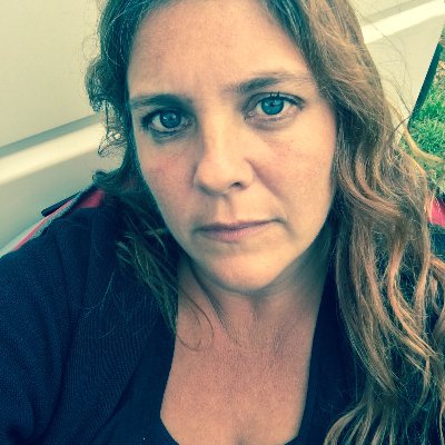 Indie author - Thriller/Suspense and Horror novels.
No sales messages.
In a relationship - no pervy messages from random men, please!