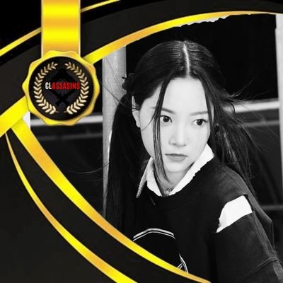 eunchaeow's profile picture. she's in charge of making unnie-deul happy with her existence; loves sleeping and FEARNOT a lot. (2OO6)