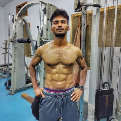 #Nutrition & #Fitness Coach | 178+ Transformations |
#Runner 🏃🏾| Strength Training 🏋️ |
If you are Looking for Loosing Weight,
Ask me How 😎
DM With Purpose.